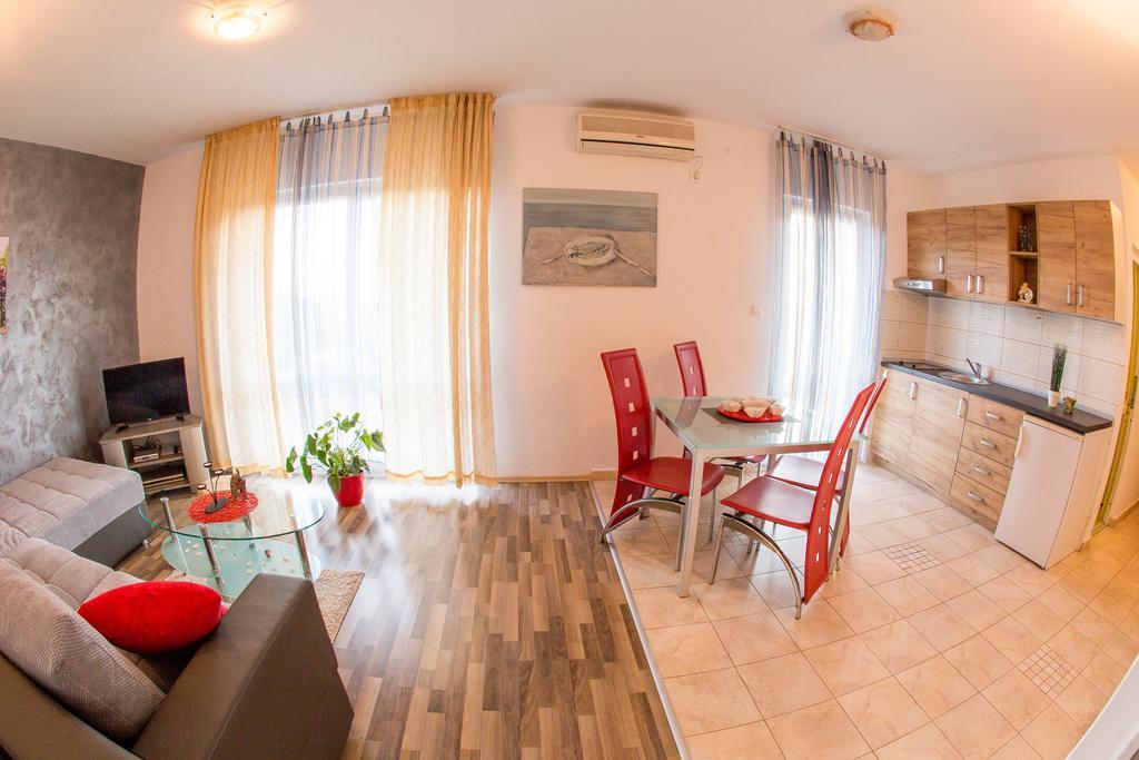 Villa Nadezda Petrovac Exterior foto